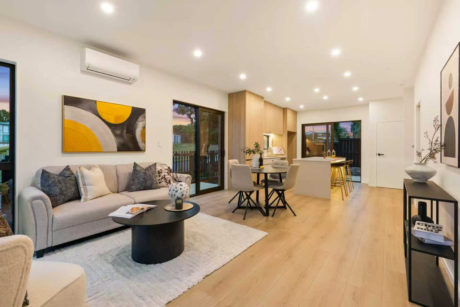 REIZ Group residence exterior